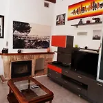 Cami De Merle Villa
